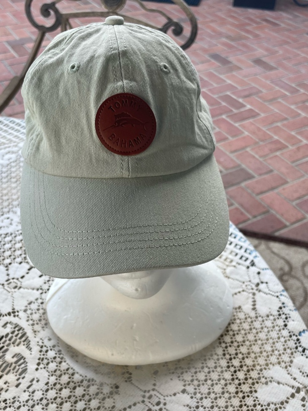 tommy bahama hat